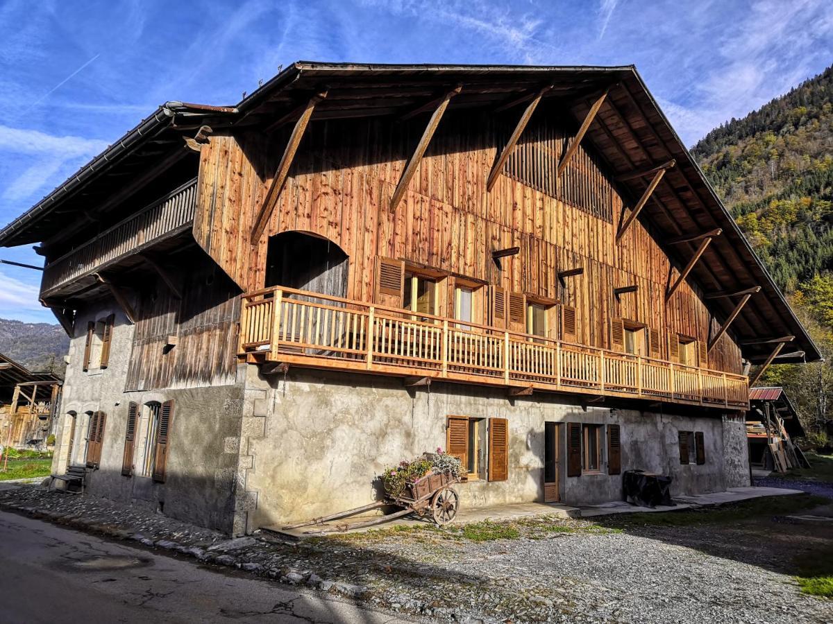 Chez Lucienne, Jacuzzi Et Sauna Samoëns Esterno foto