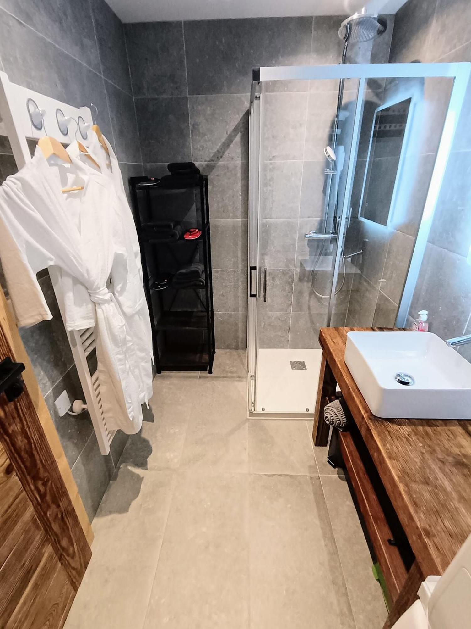 Chez Lucienne, Jacuzzi Et Sauna Samoëns Esterno foto